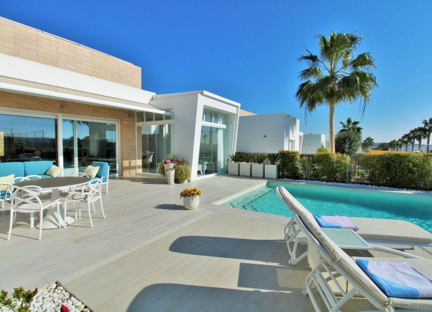 Resale - Villa - Algorfa - La Finca Golf