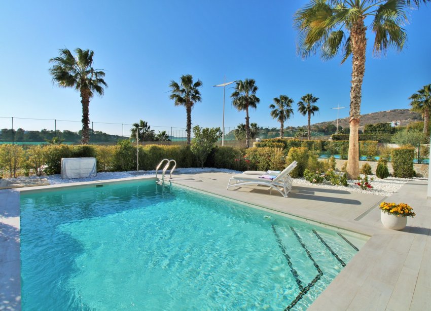 Resale - Villa - Algorfa - La Finca Golf