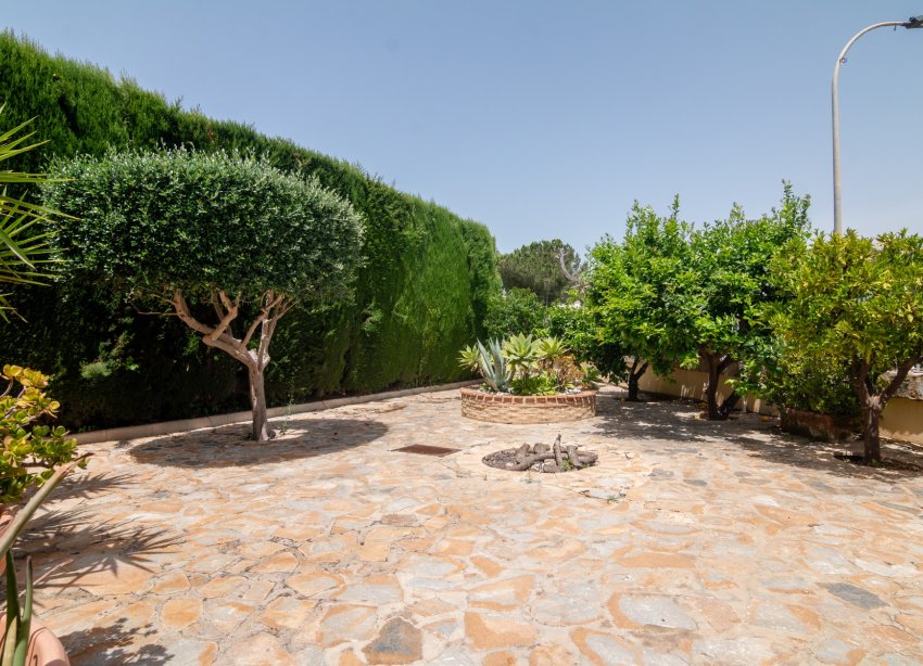 Resale - Villa - Algorfa - Lomas De La Juliana
