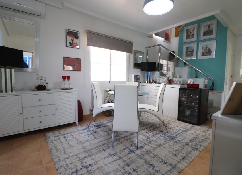Resale - Villa - Algorfa - Montebello