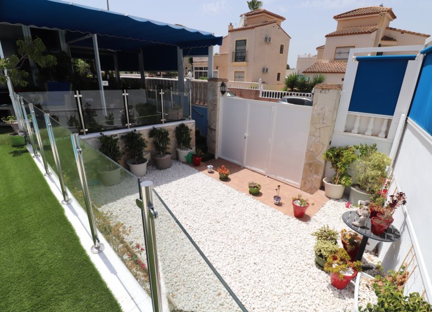 Resale - Villa - Algorfa - Montebello