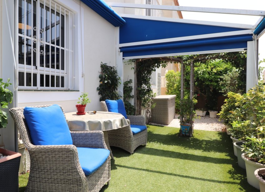 Resale - Villa - Algorfa - Montebello