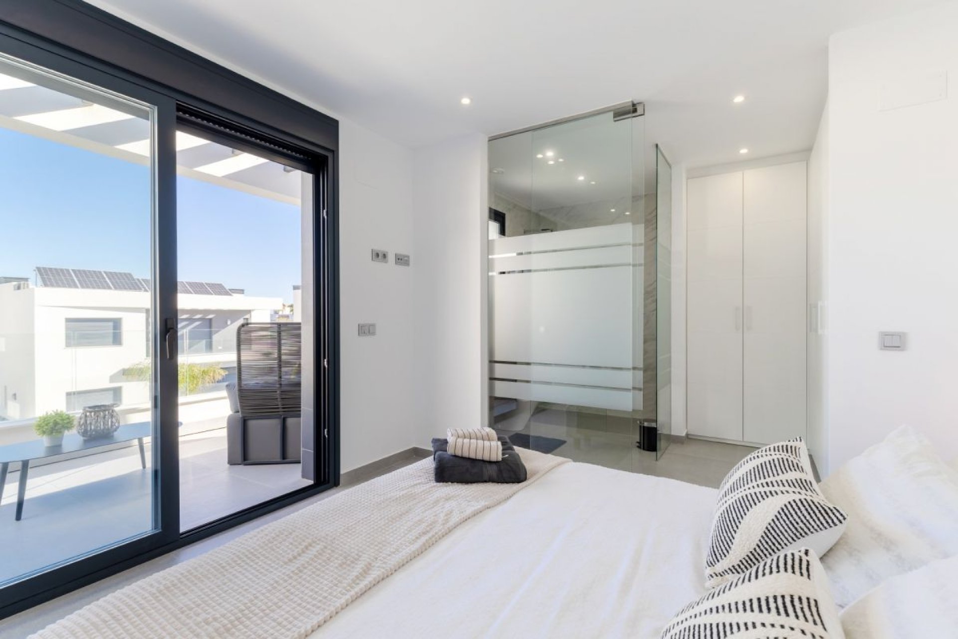 Resale - Villa - Algorfa