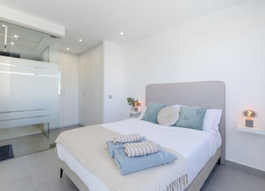 Resale - Villa - Algorfa