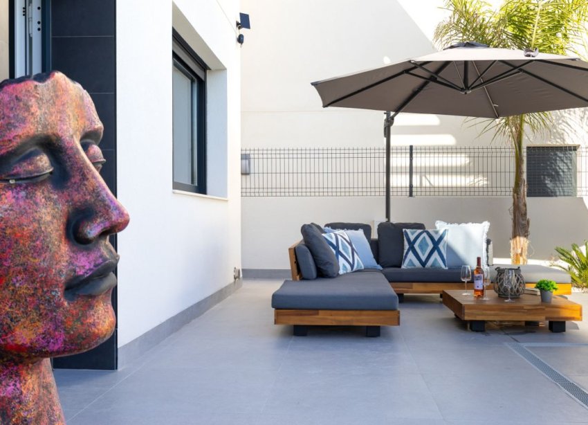 Resale - Villa - Algorfa