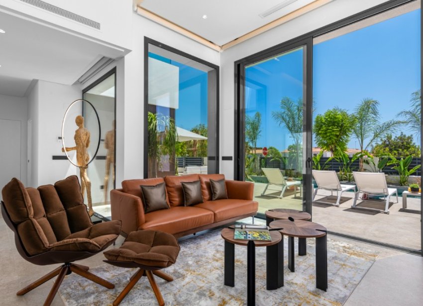 Resale - Villa - Alicante - El Campello