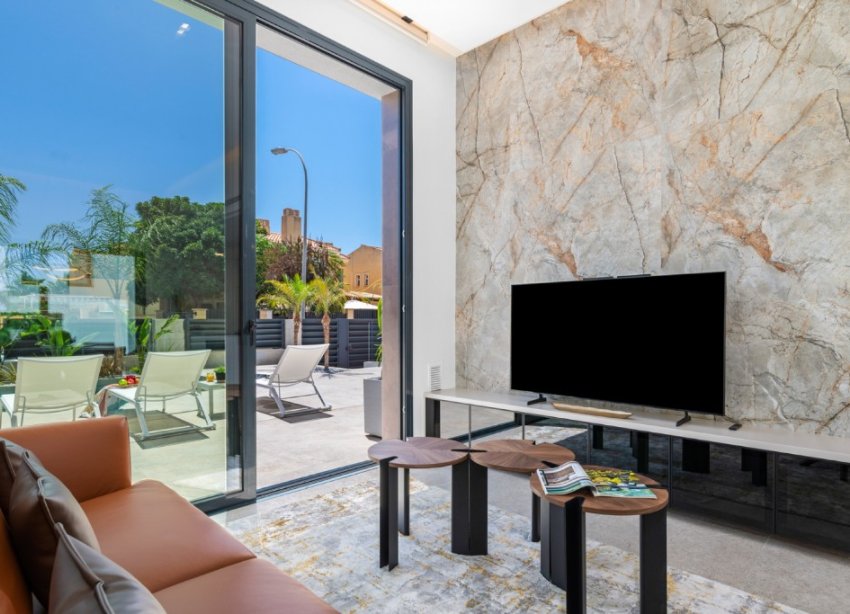 Resale - Villa - Alicante - El Campello