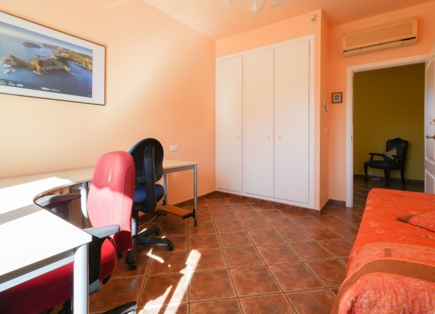Resale - Villa - Alicante - Jacarilla