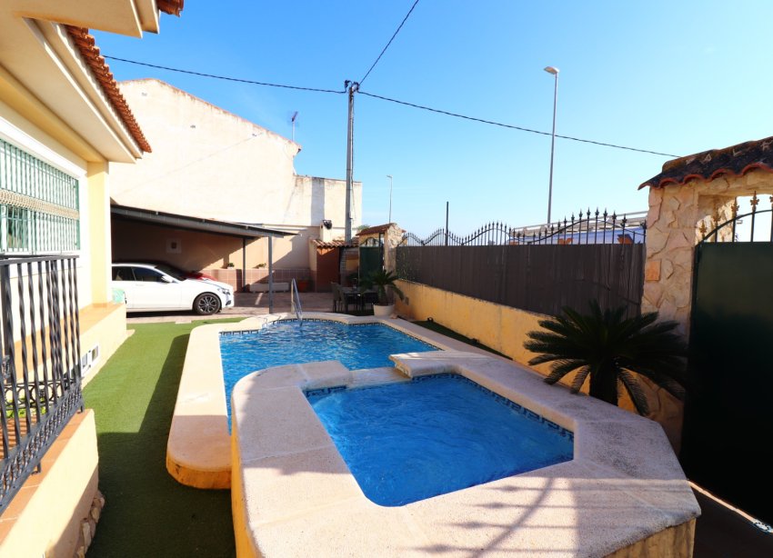 Resale - Villa - Almoradí - El Saladar