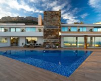 Resale - Villa - Altea