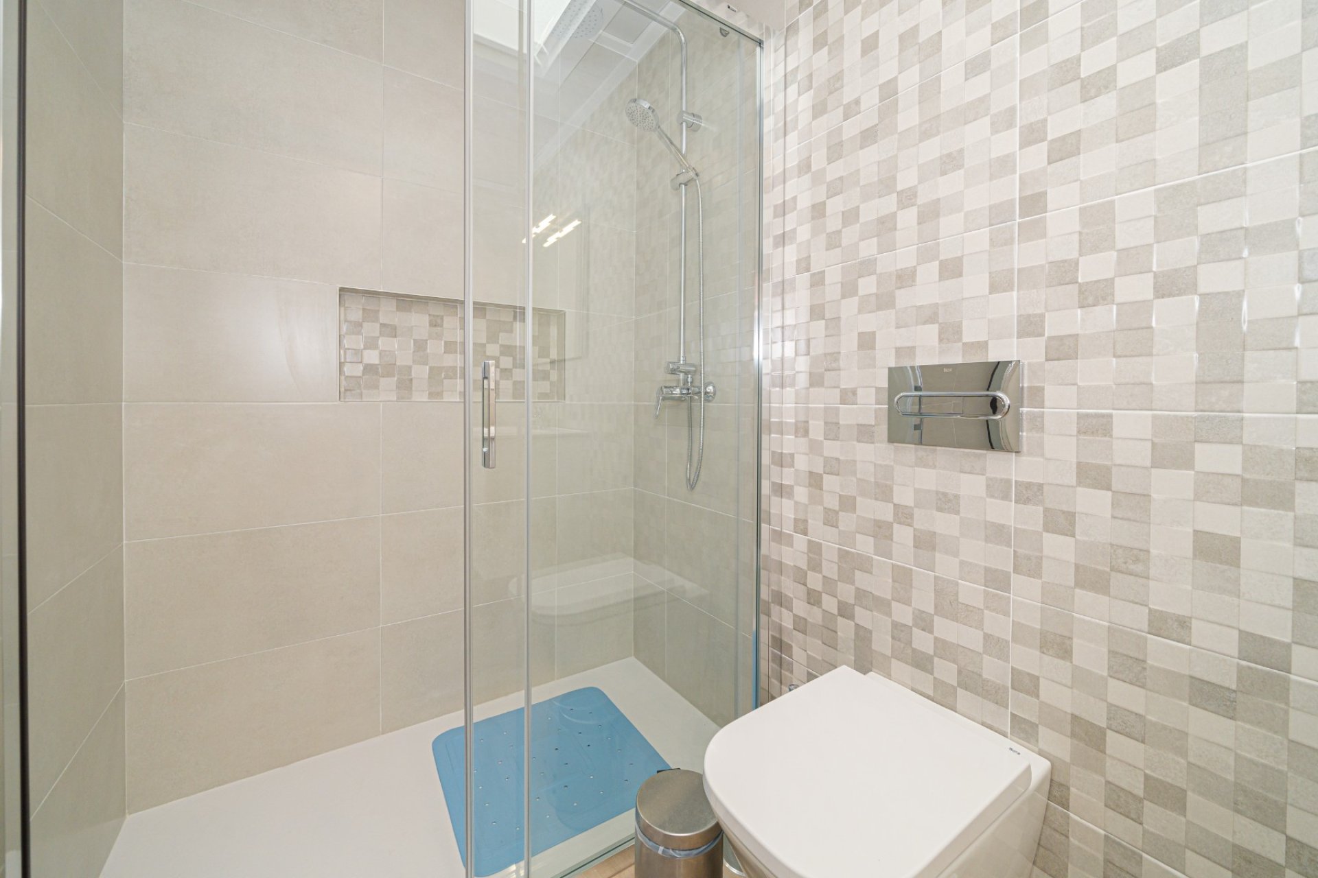 Resale - Villa - Avileses