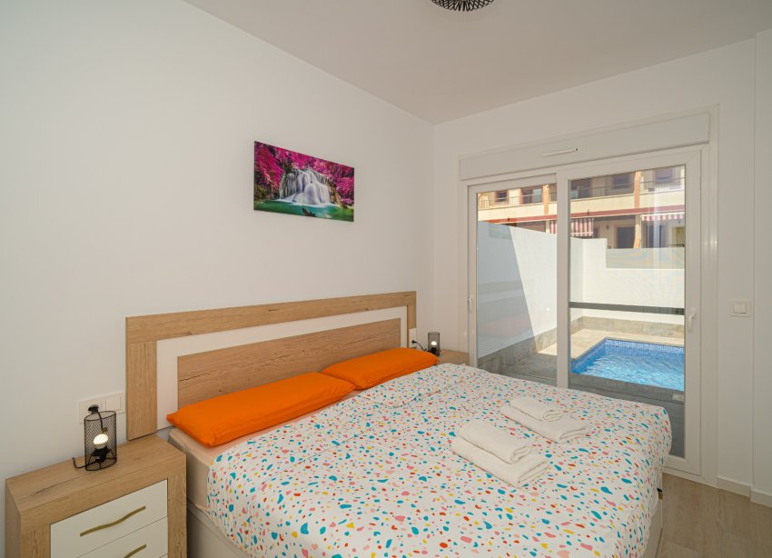 Resale - Villa - Avileses