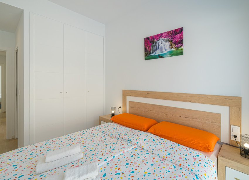 Resale - Villa - Avileses