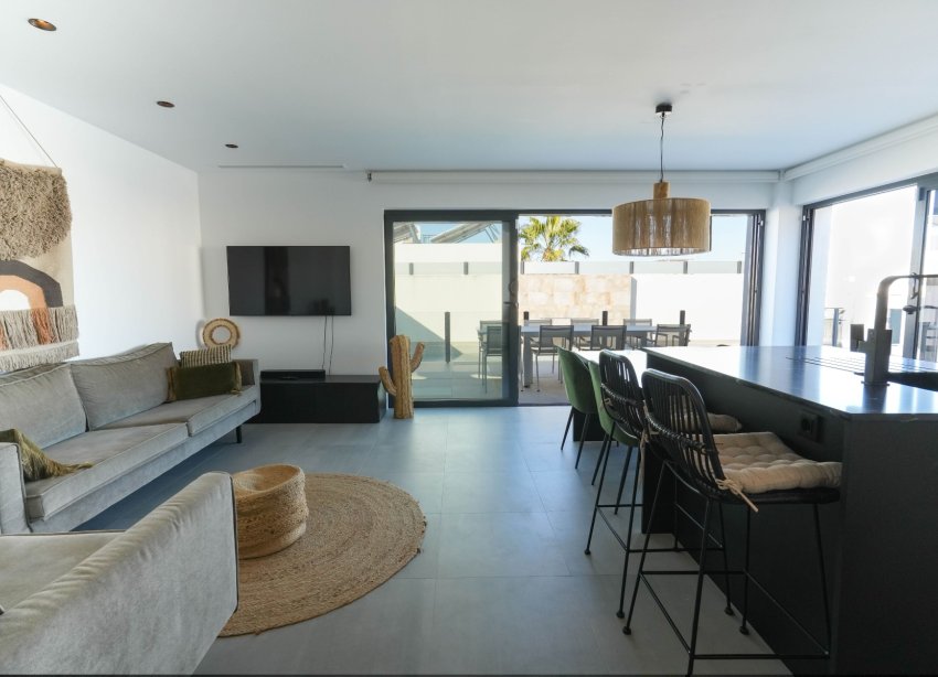 Resale - Villa - Benijofar