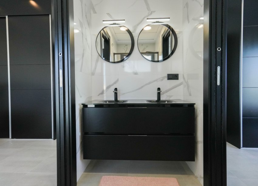 Resale - Villa - Benijofar