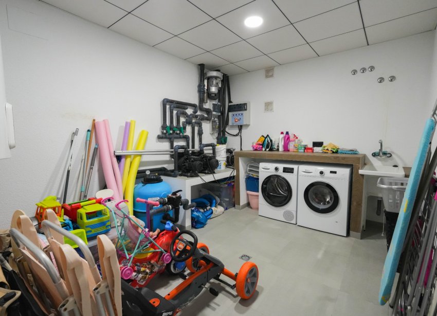 Resale - Villa - Benijofar