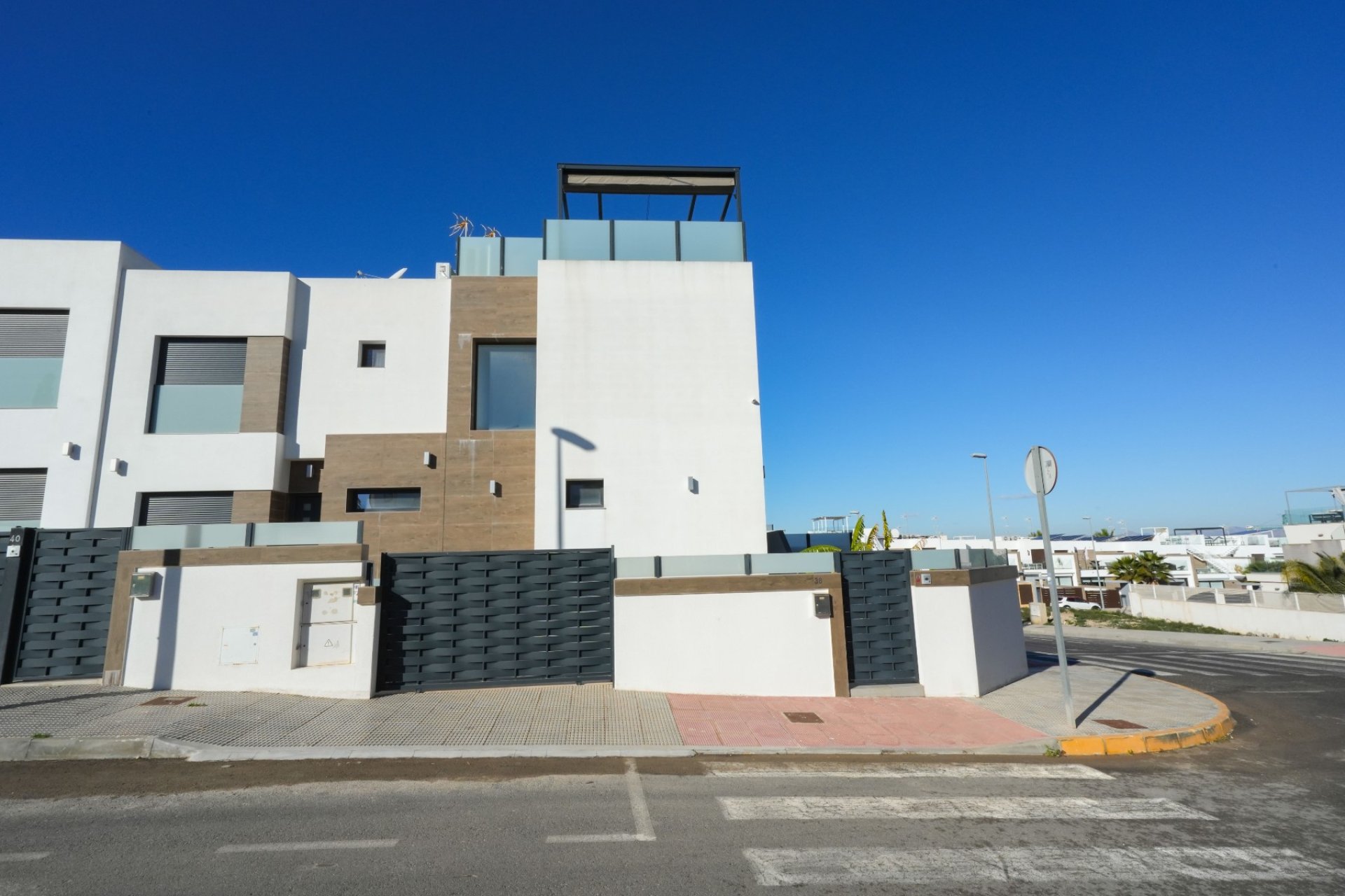 Resale - Villa - Benijofar