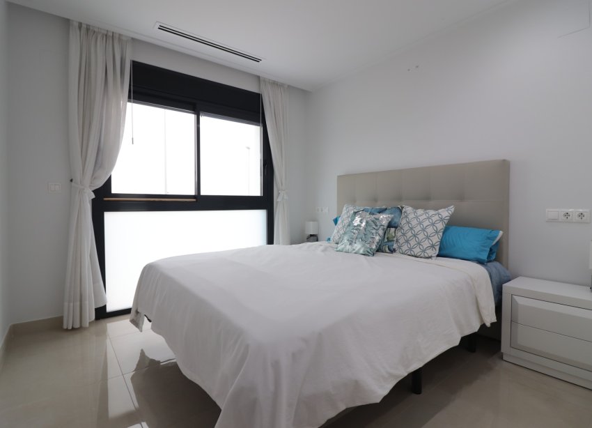 Resale - Villa - Benijofar