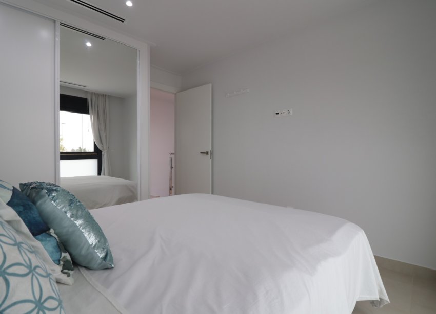 Resale - Villa - Benijofar