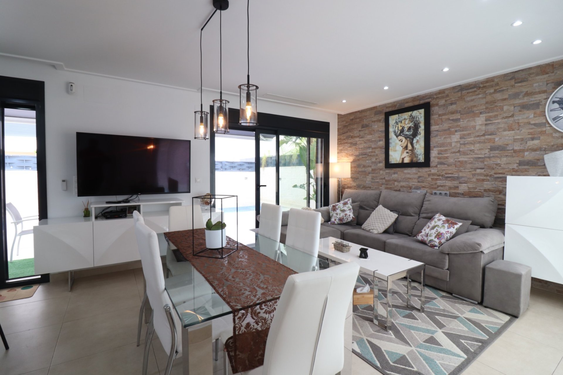 Resale - Villa - Benijofar