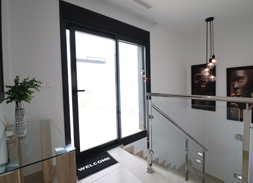 Resale - Villa - Benijofar