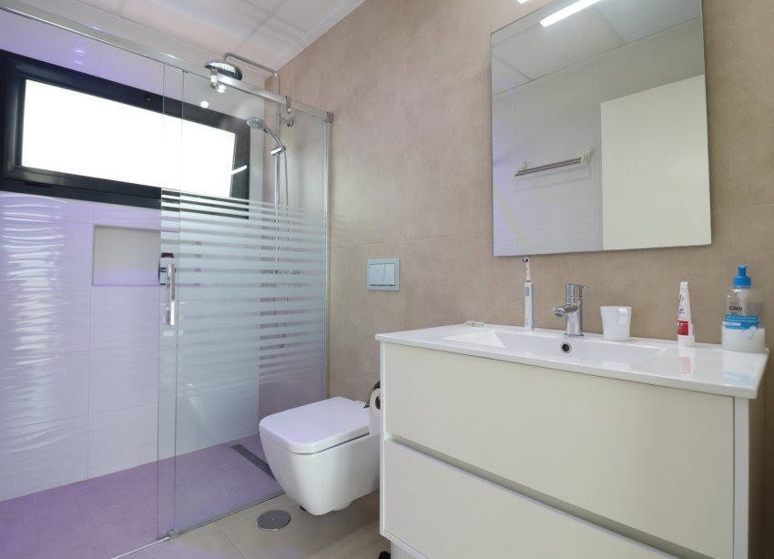 Resale - Villa - Benijofar