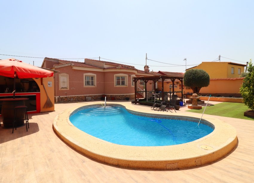 Resale - Villa - Benijofar