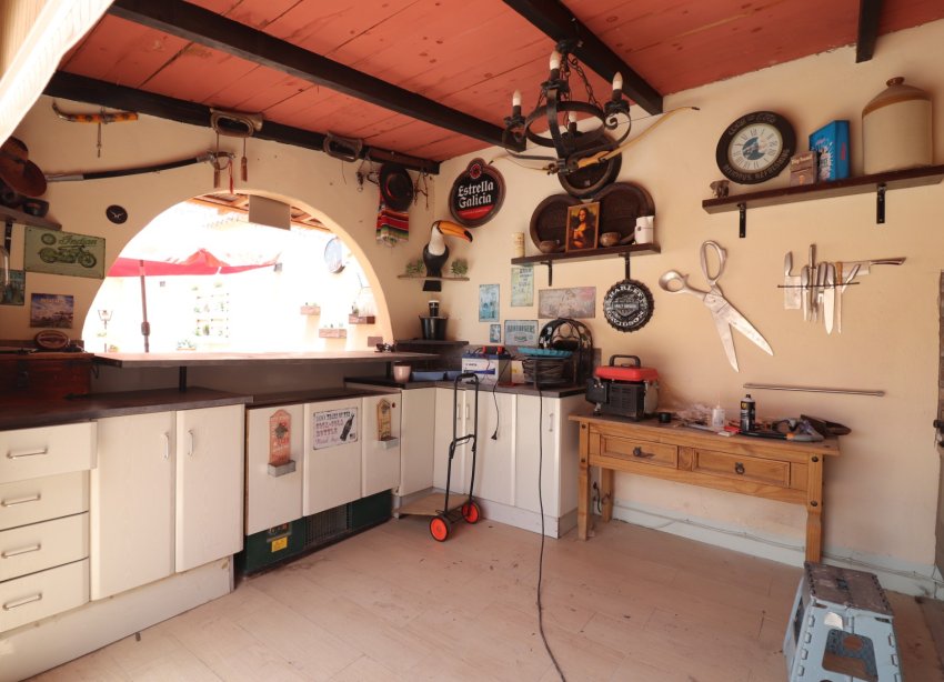 Resale - Villa - Benijofar