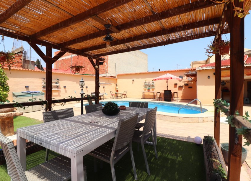Resale - Villa - Benijofar