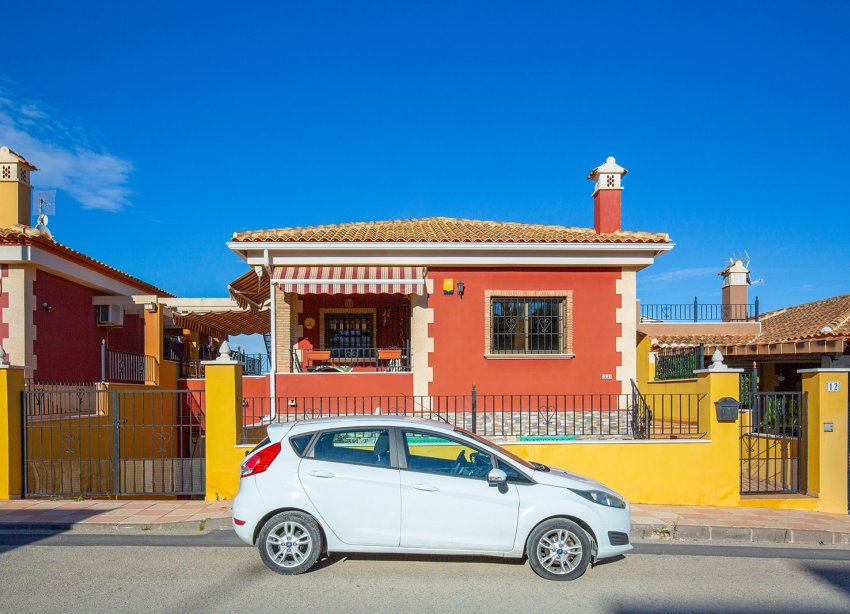 Resale - Villa - Bigastro