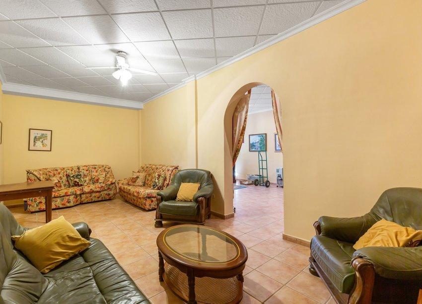 Resale - Villa - Bigastro