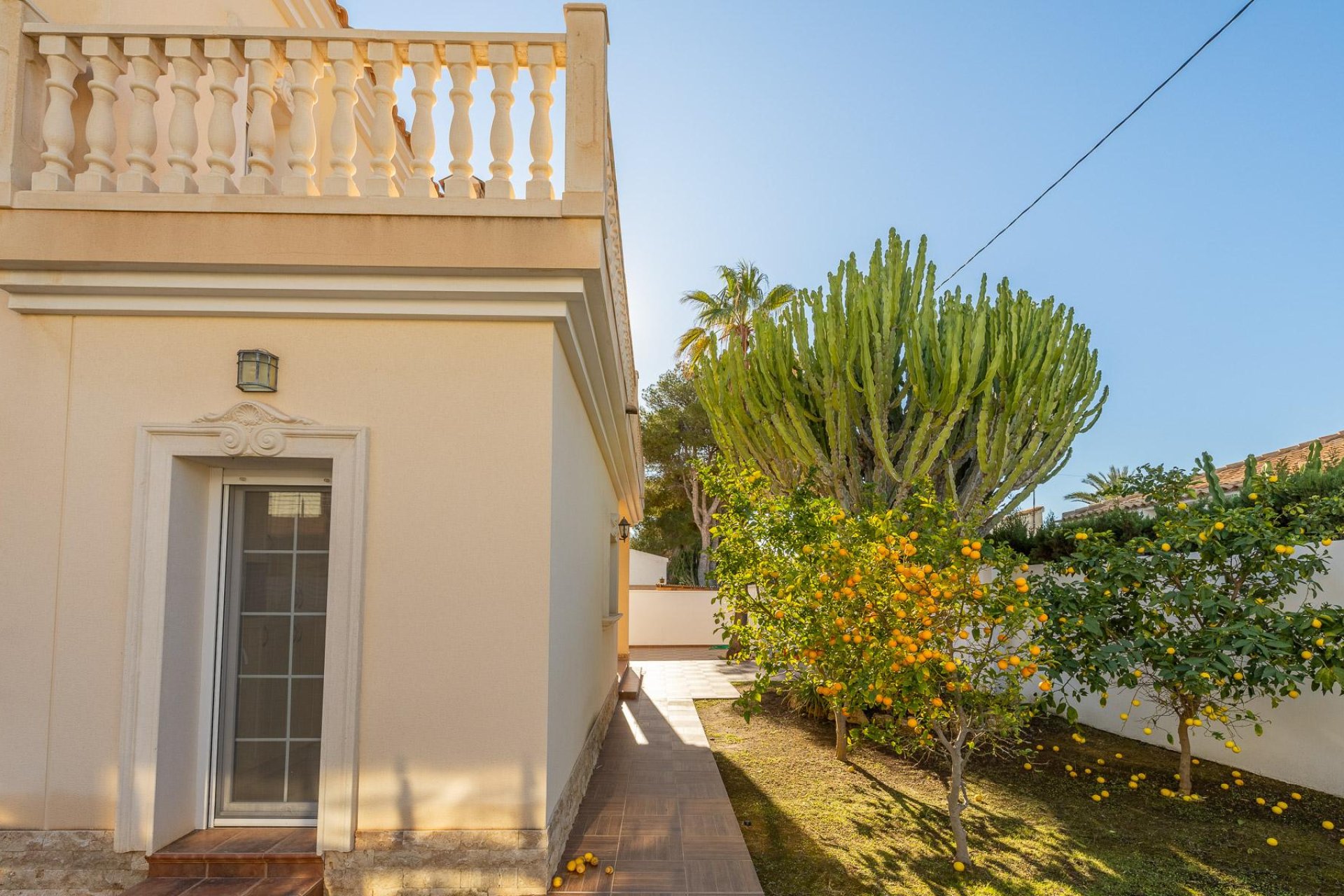 Resale - Villa - Cabo Roig - Costa blanca