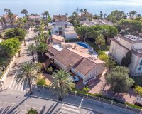 Resale - Villa - Cabo Roig - MUY CERCA DE LA PLAYA