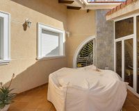 Resale - Villa - Cabo Roig - MUY CERCA DE LA PLAYA