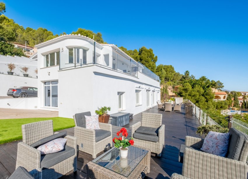 Resale - Villa - Calpe