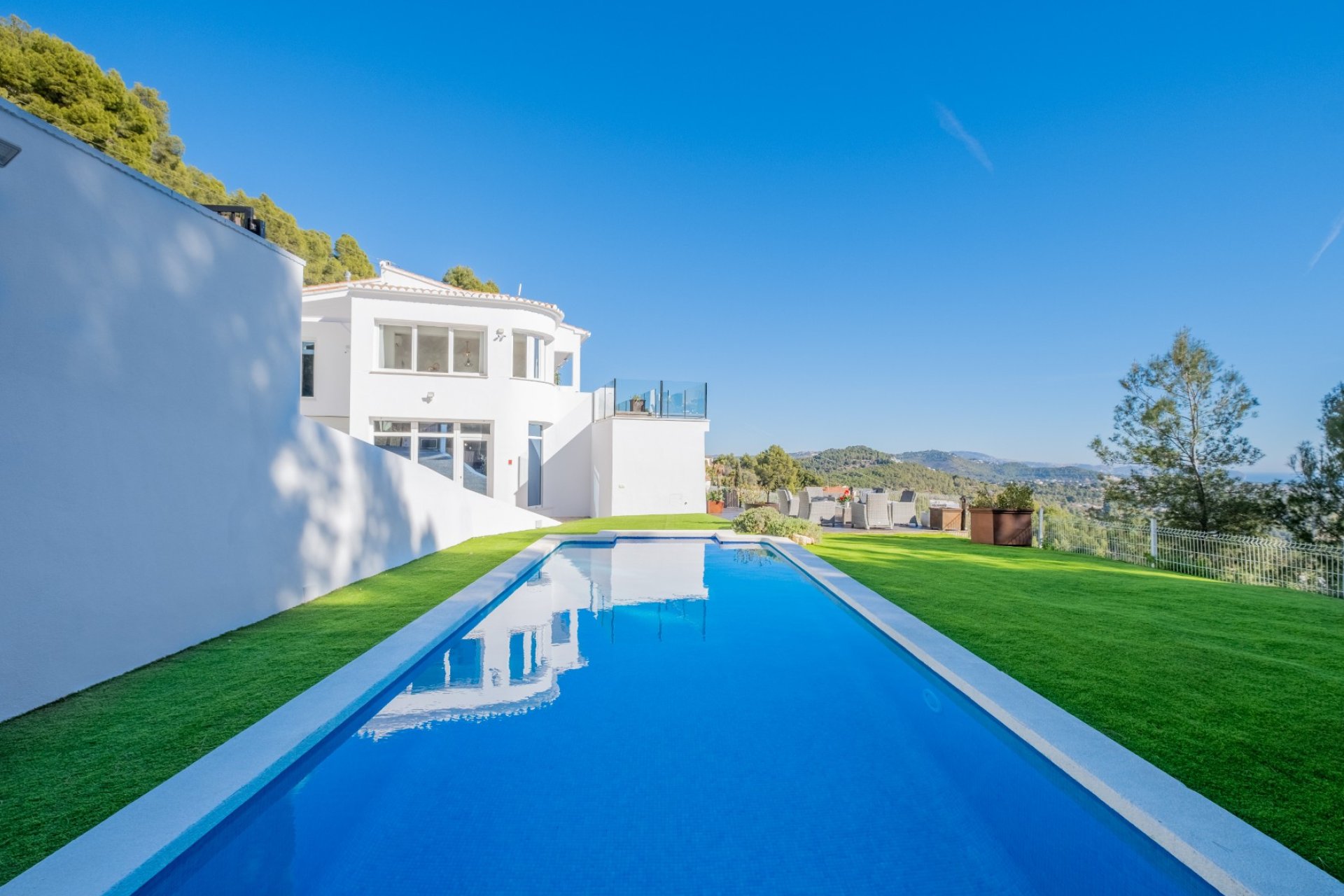 Resale - Villa - Calpe