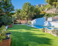 Resale - Villa - Calpe
