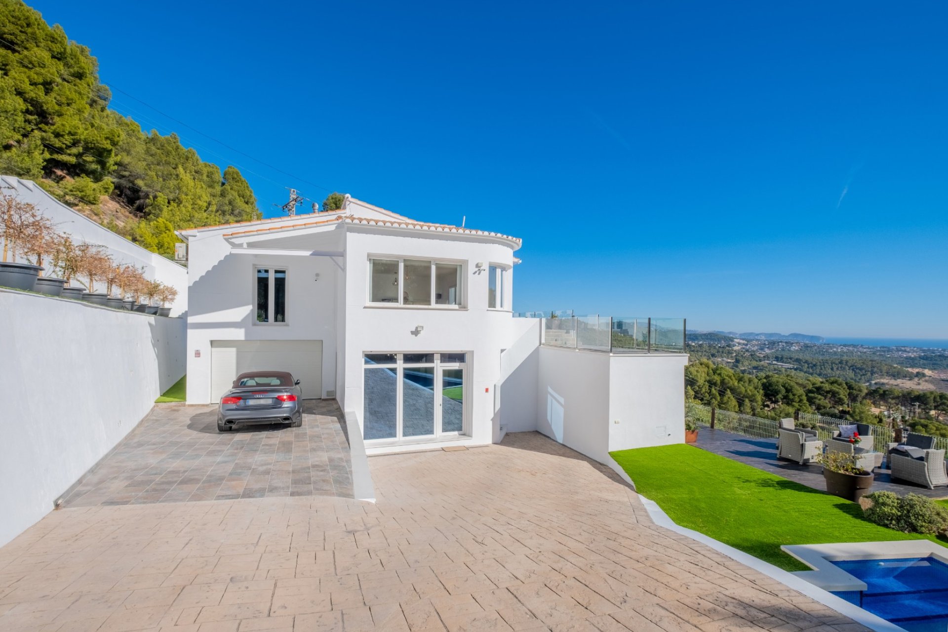 Resale - Villa - Calpe