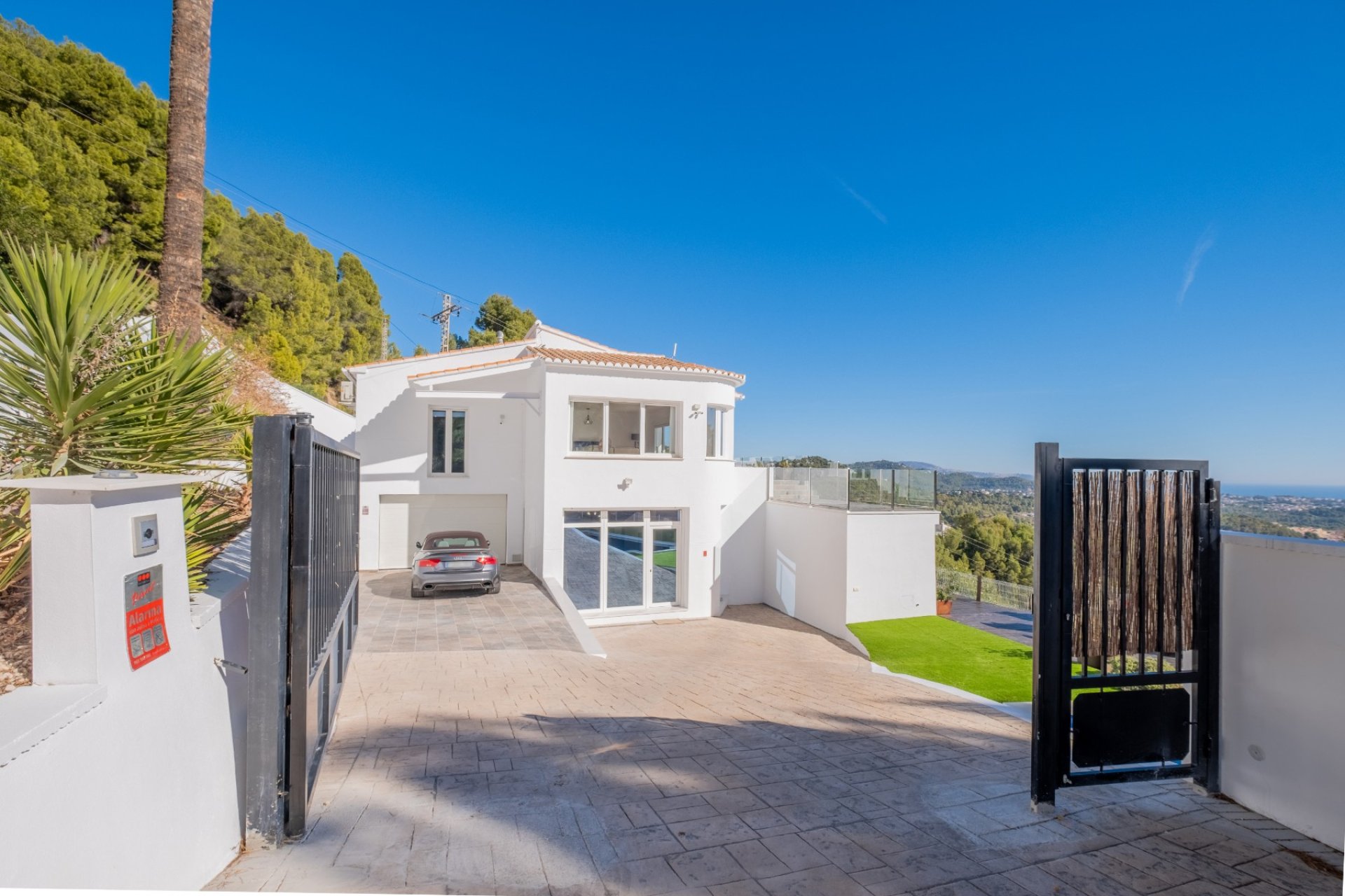 Resale - Villa - Calpe