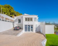 Resale - Villa - Calpe