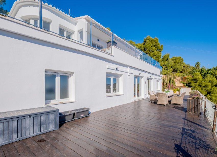 Resale - Villa - Calpe