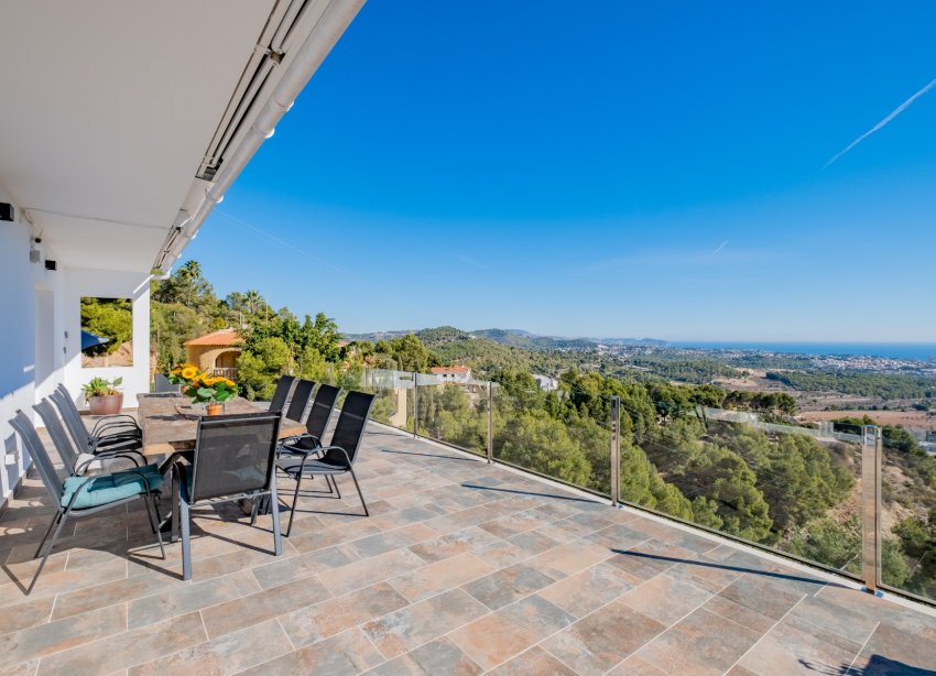 Resale - Villa - Calpe