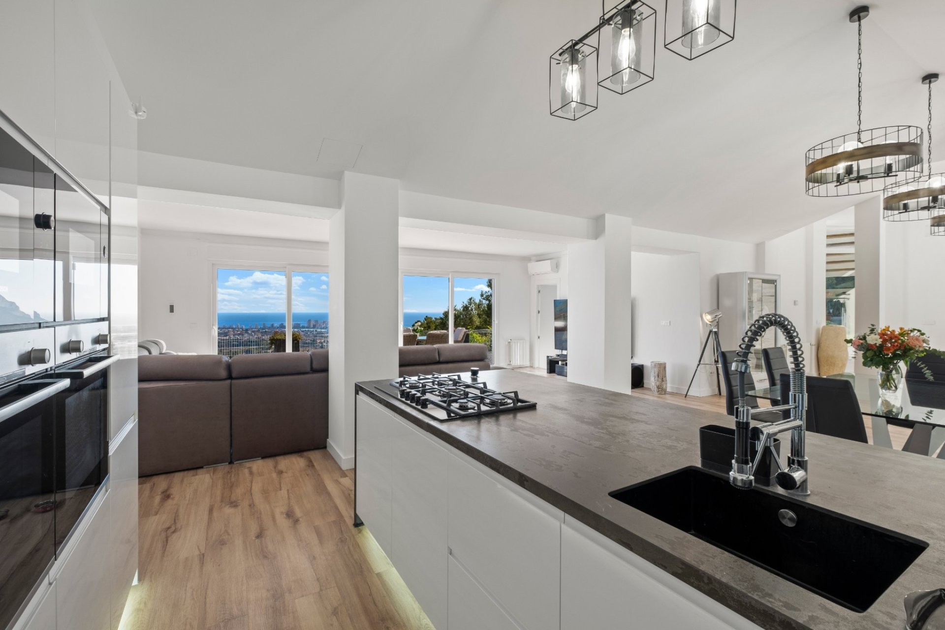 Resale - Villa - Calpe