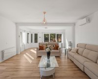 Resale - Villa - Calpe