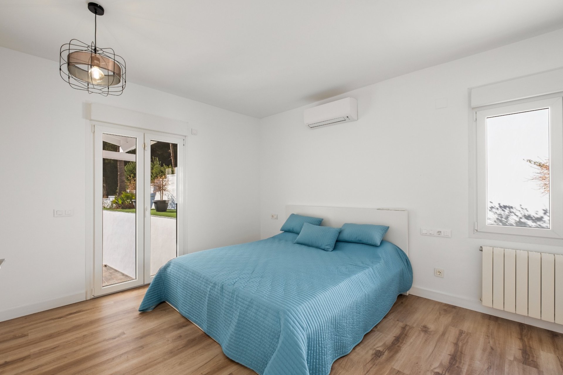 Resale - Villa - Calpe