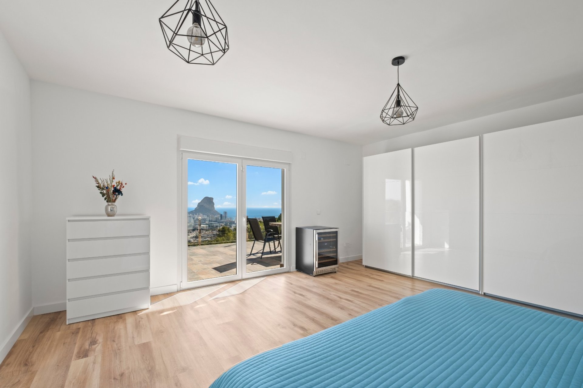 Resale - Villa - Calpe