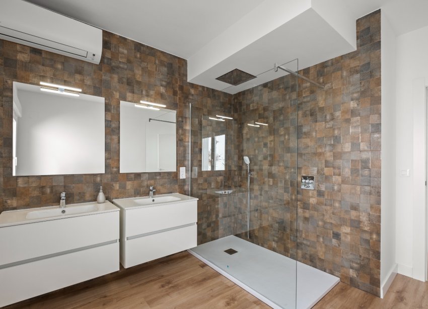 Resale - Villa - Calpe