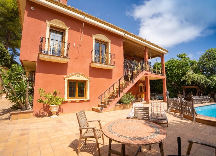 Resale - Villa - Campoamor