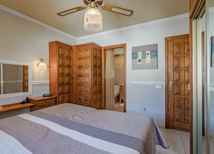 Resale - Villa - Chayofa - Chayofa Tenerife