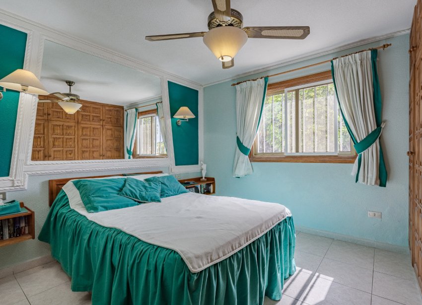 Resale - Villa - Chayofa - Chayofa Tenerife